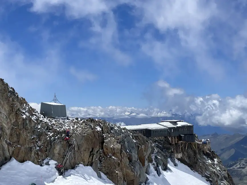 Gnifetti Hütte auf 3.647 Meter